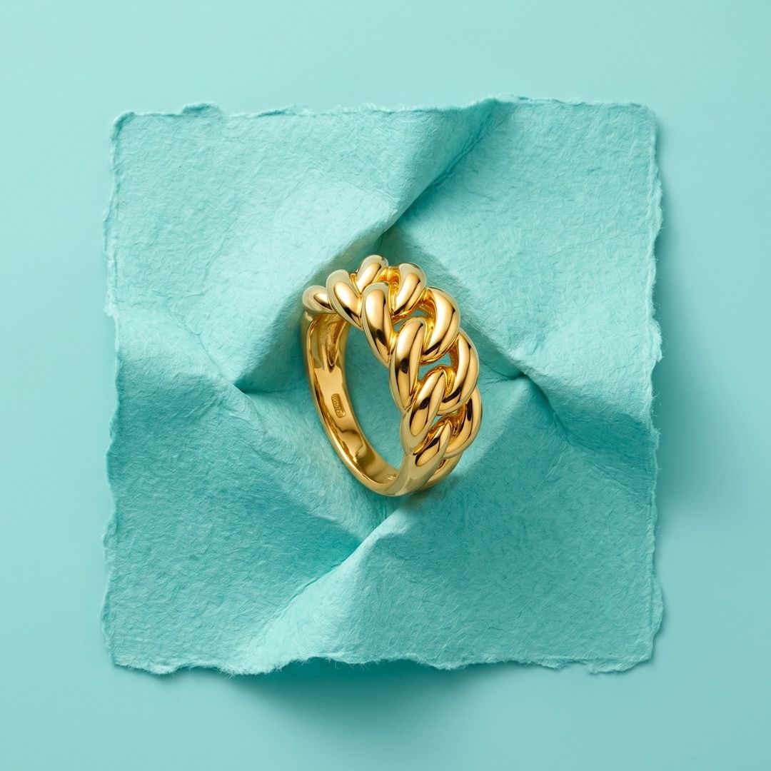 Why Singapore's Gold Jewellery Shops Are Now Designing Pieces Under 3 Grams — And What It Means for Buyers