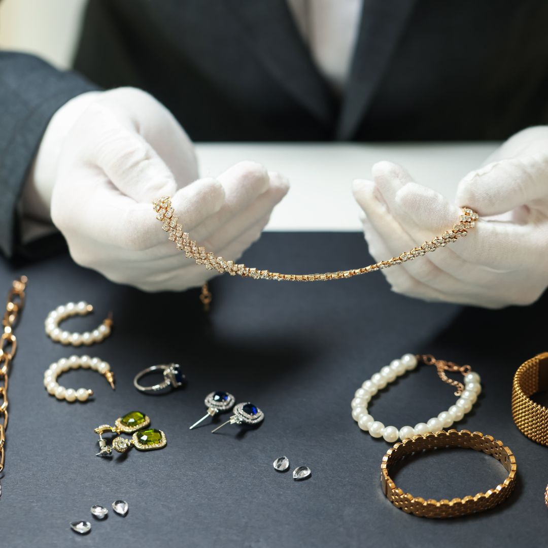 Why Singapore's Pawnshops Are Recording Double-Digit Growth in Gold — And What It Reveals About the Market