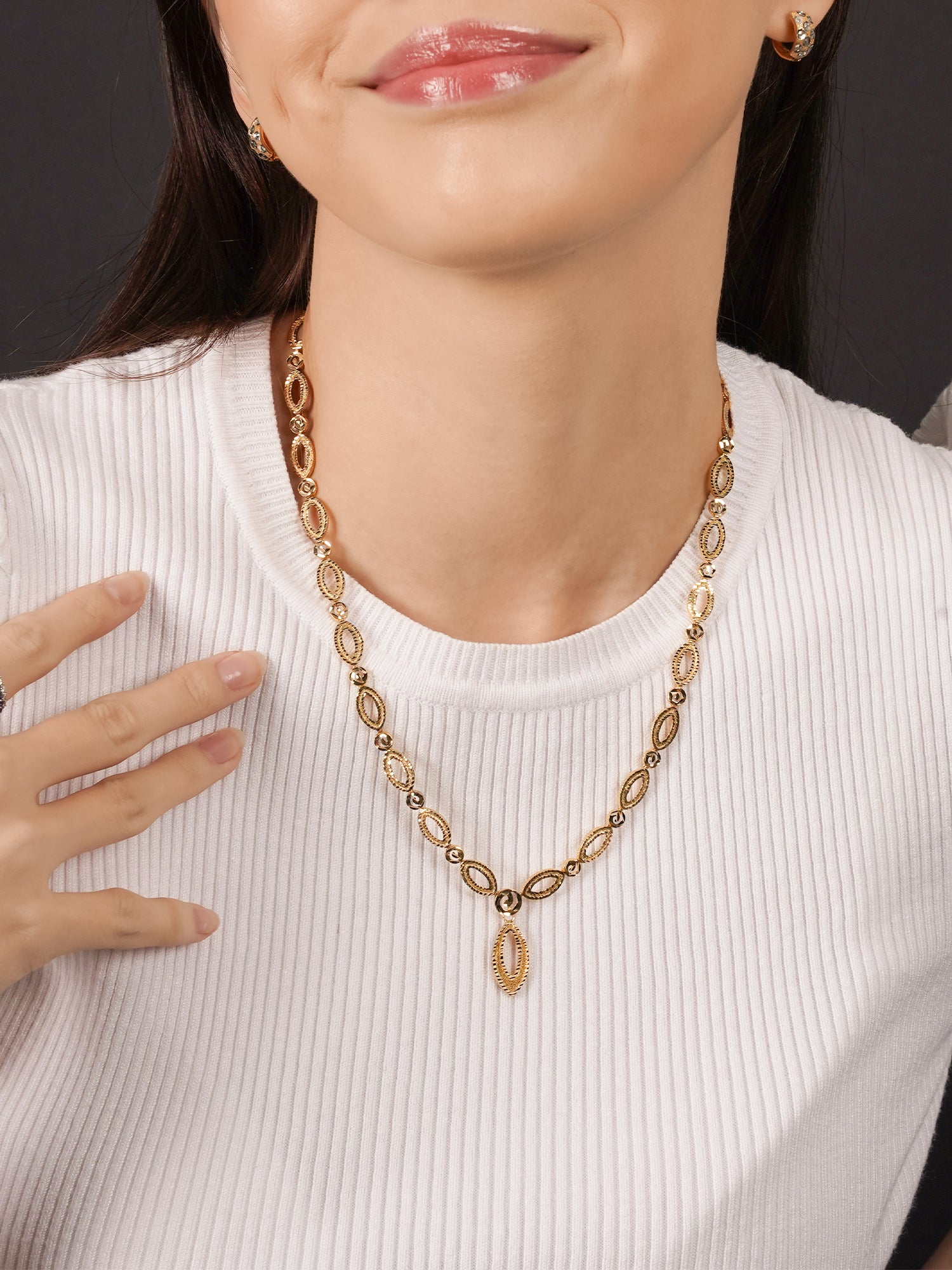 916 Gold Amatera Necklace