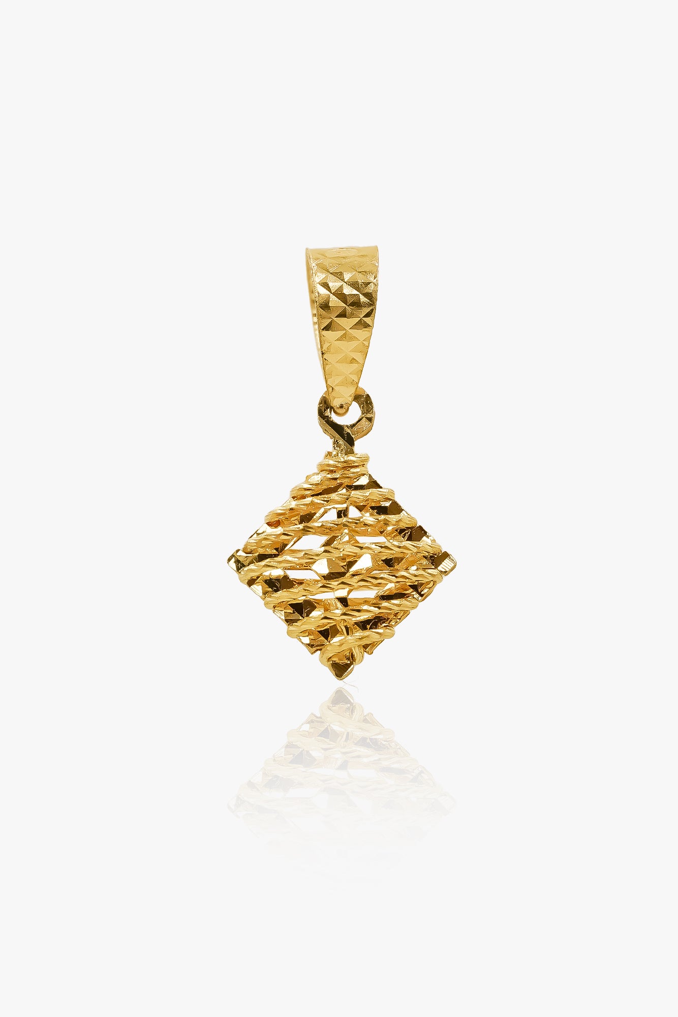 916 Gold Anoma Pendant
