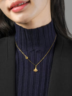 916 Gold Array Necklace