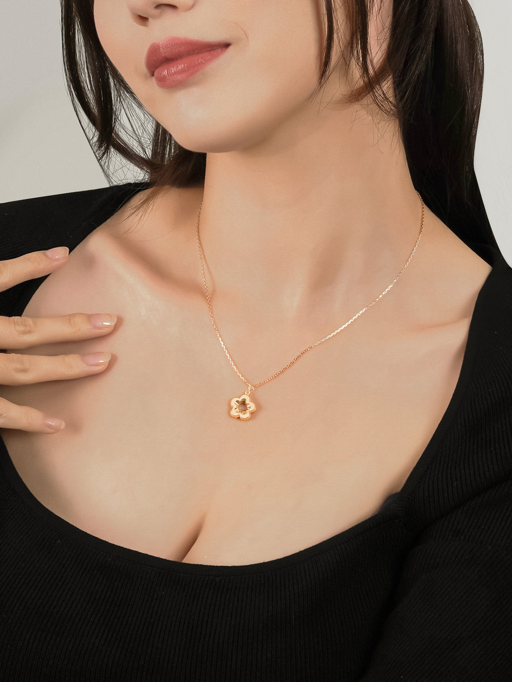 916 Gold Flower Chain Set