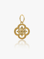 916 Gold Frost Clover Pendant