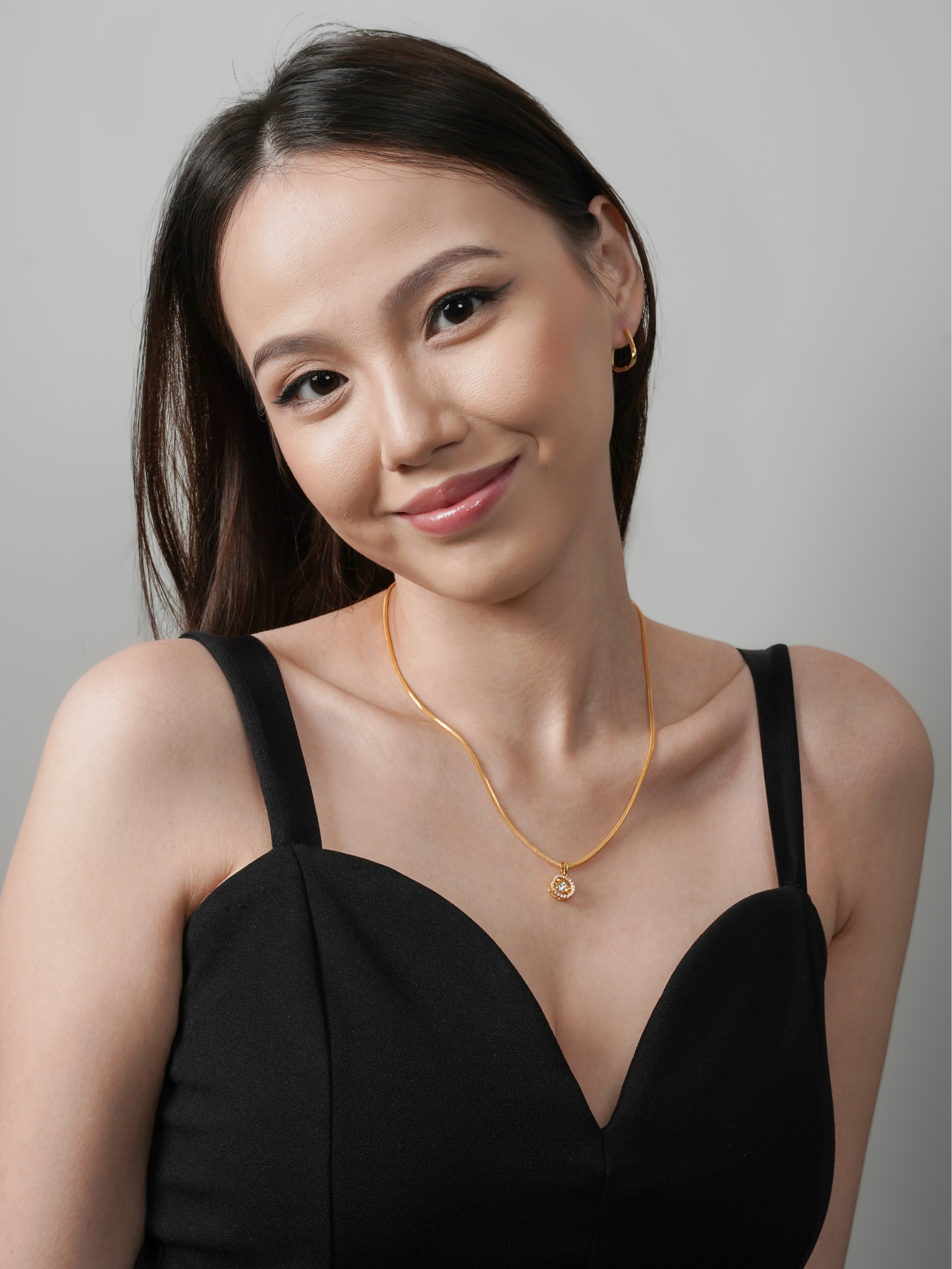 916 Gold Radiance Pendant