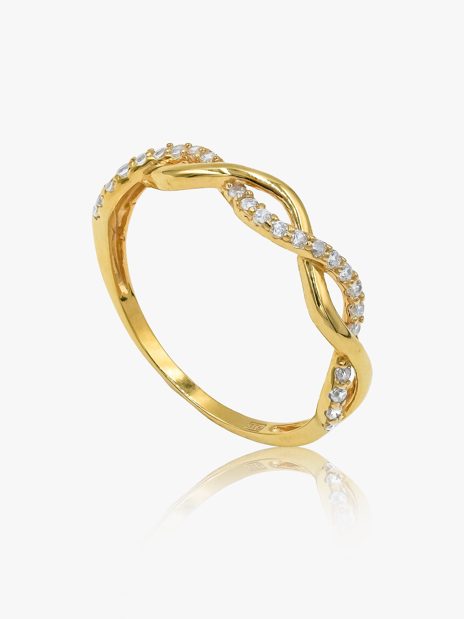 916 Gold Zirconia Swirl Ring