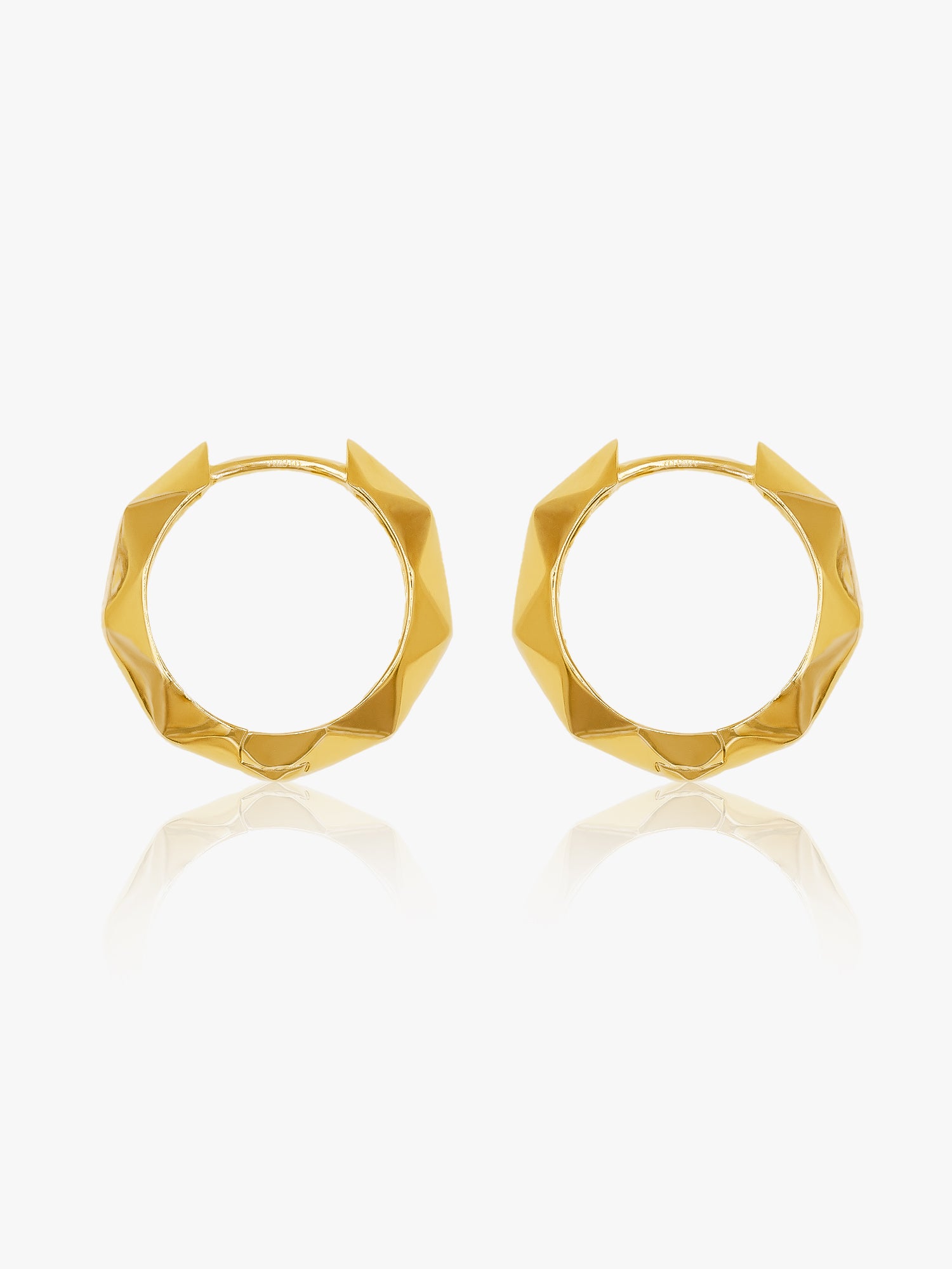 916 Gold Aurora Faceted Hoop Earring