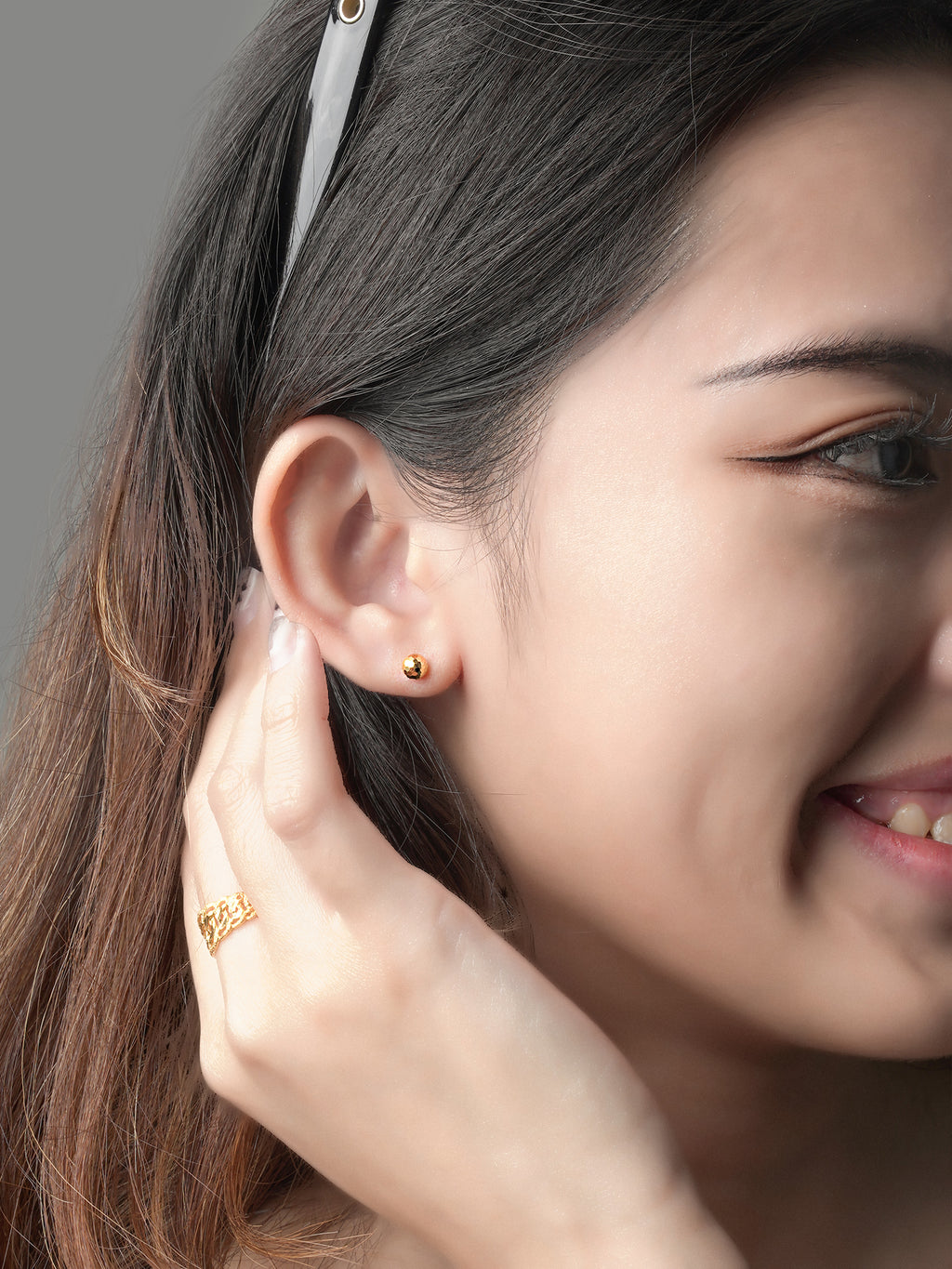 916 Gold Baller Earring