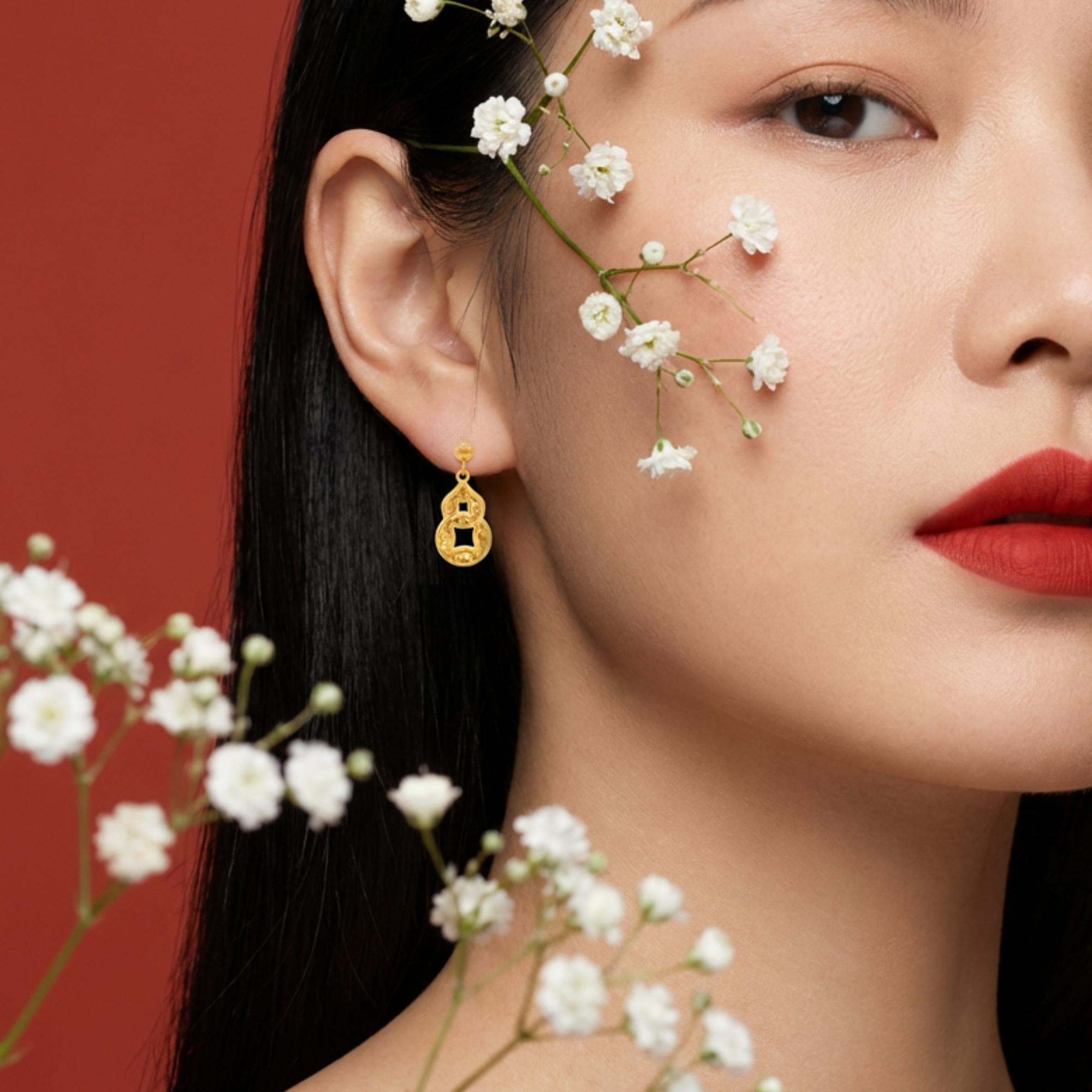 916 Gold Crush Gourd Earring