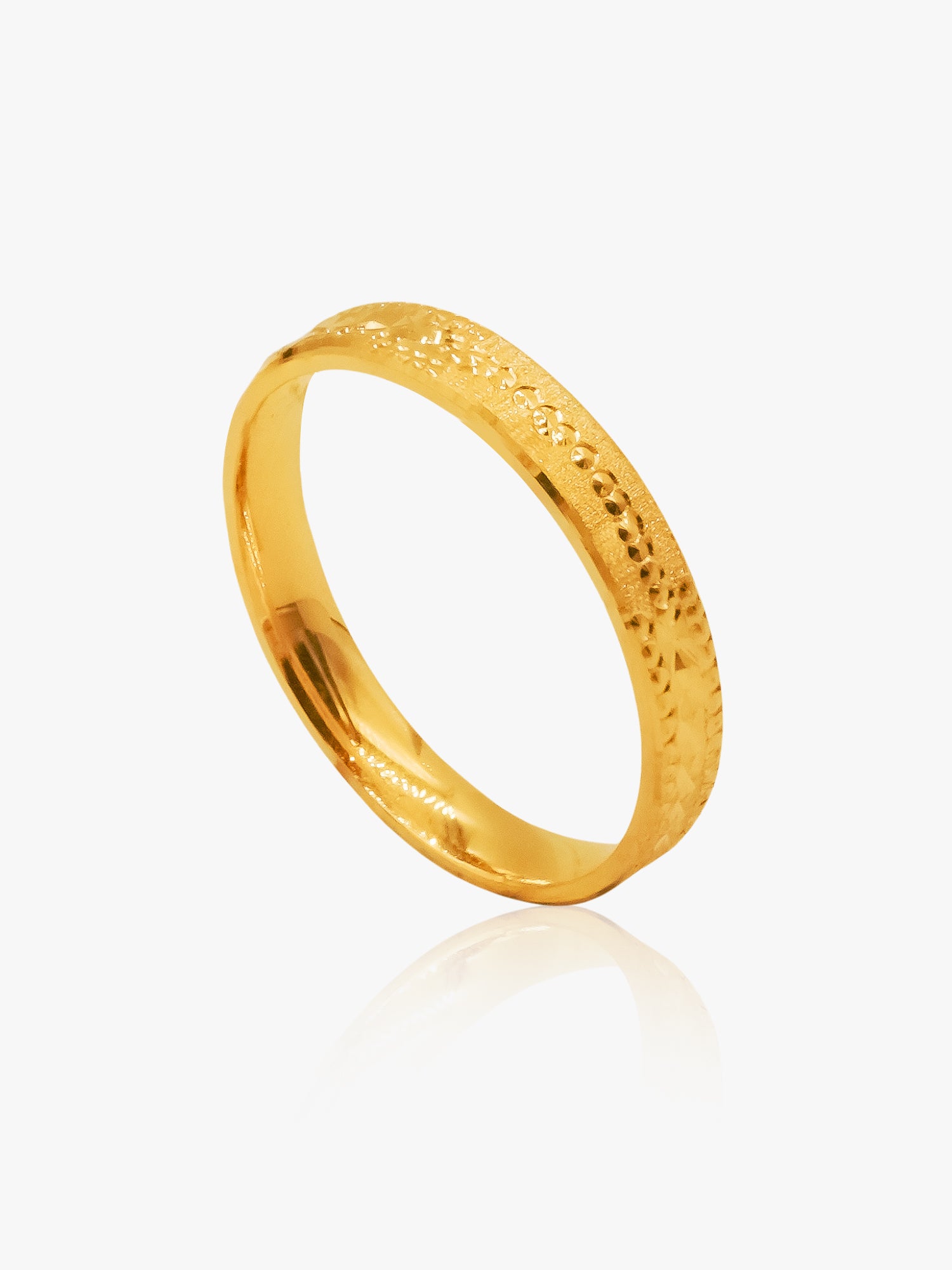 916 Gold Dainty Carved Ring