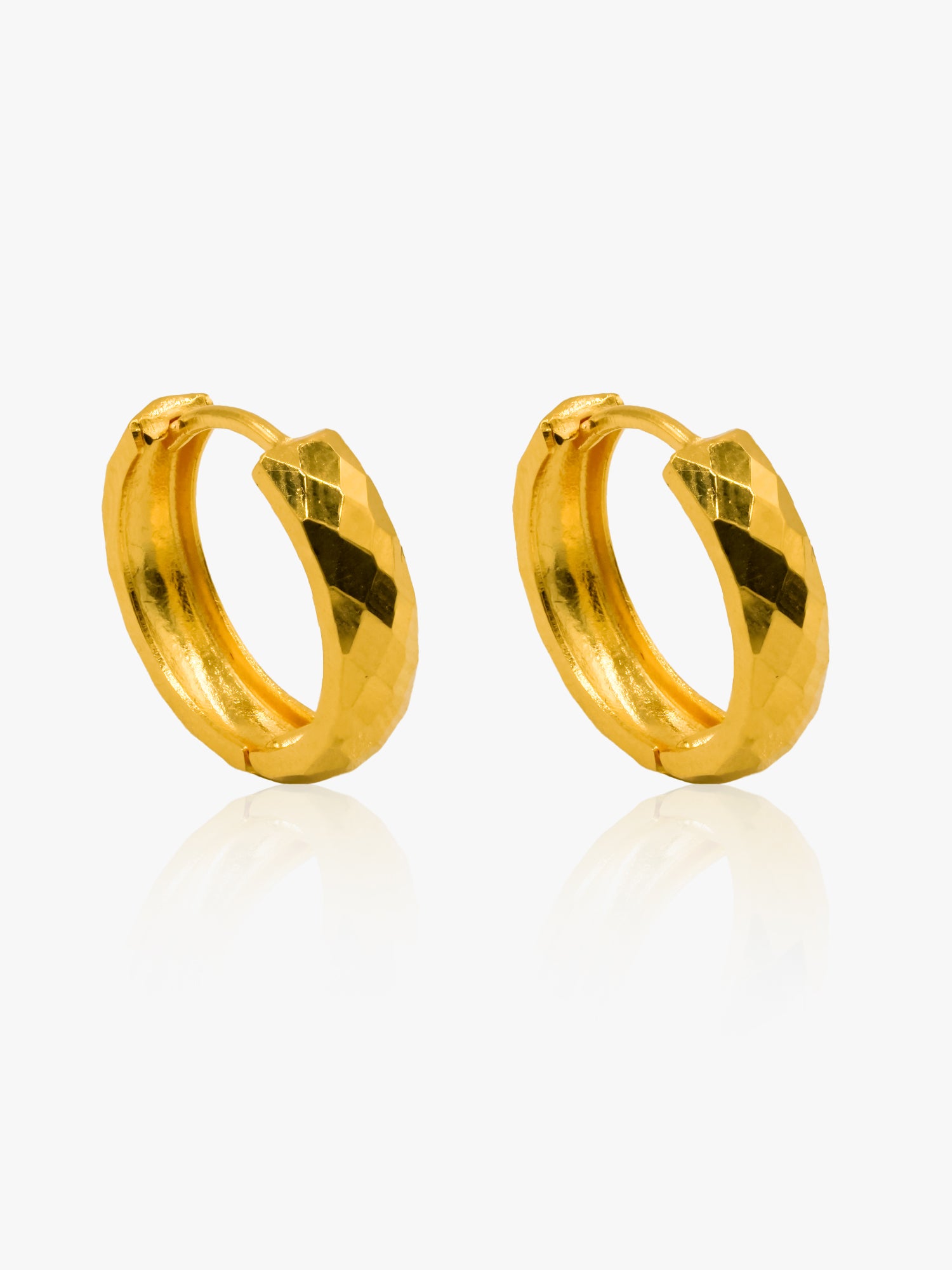 916 Gold Enigma Earring