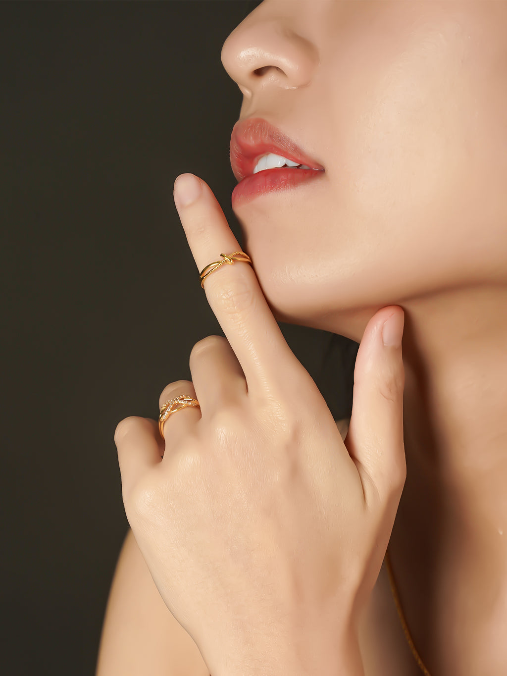 916 Gold Knot Ring