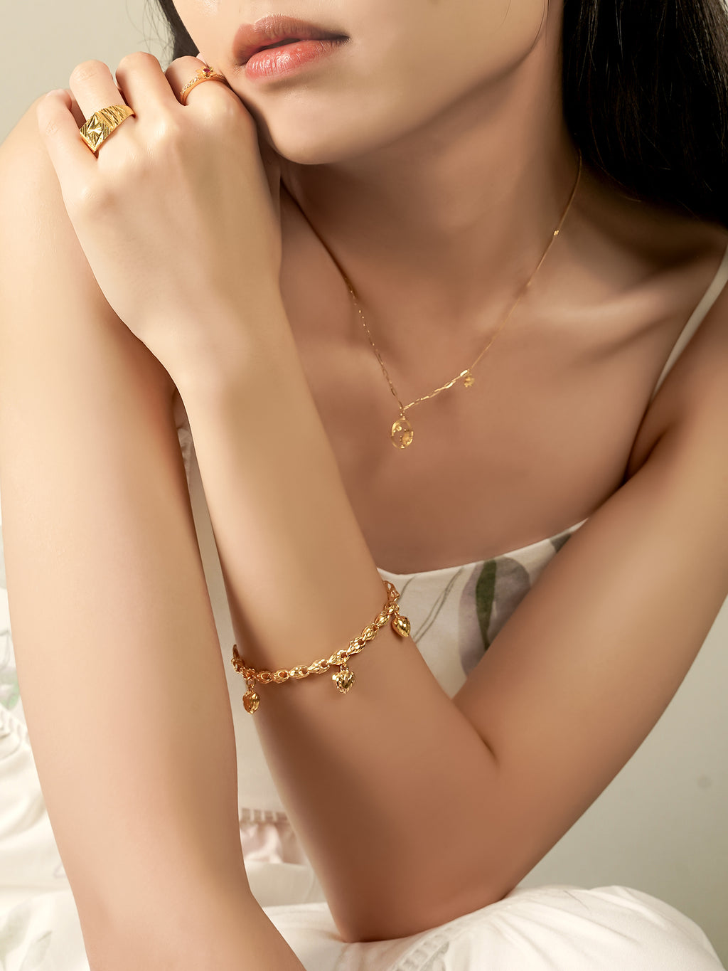 916 Gold Love Bracelet