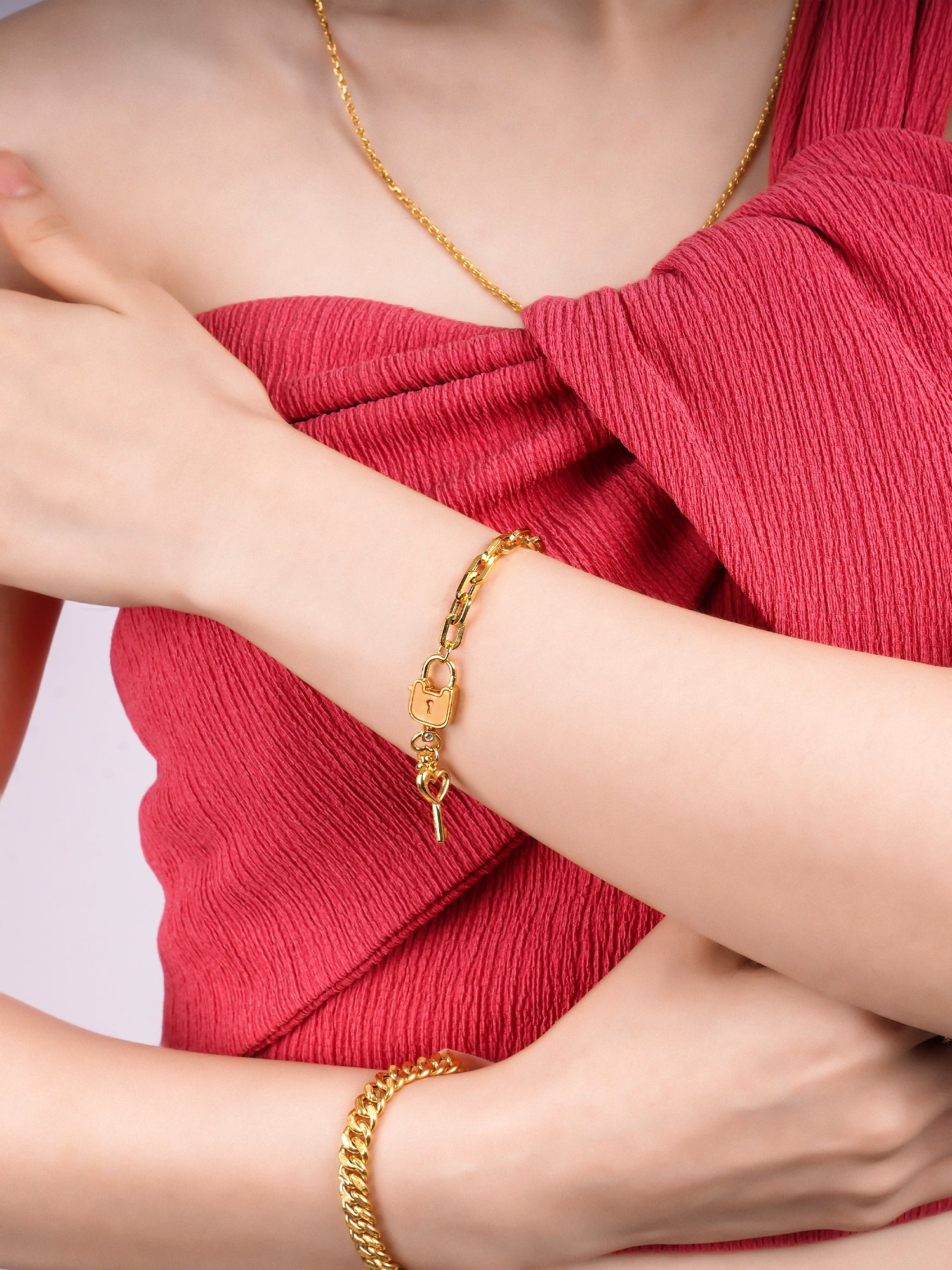 916 Gold Love Lock Bracelet