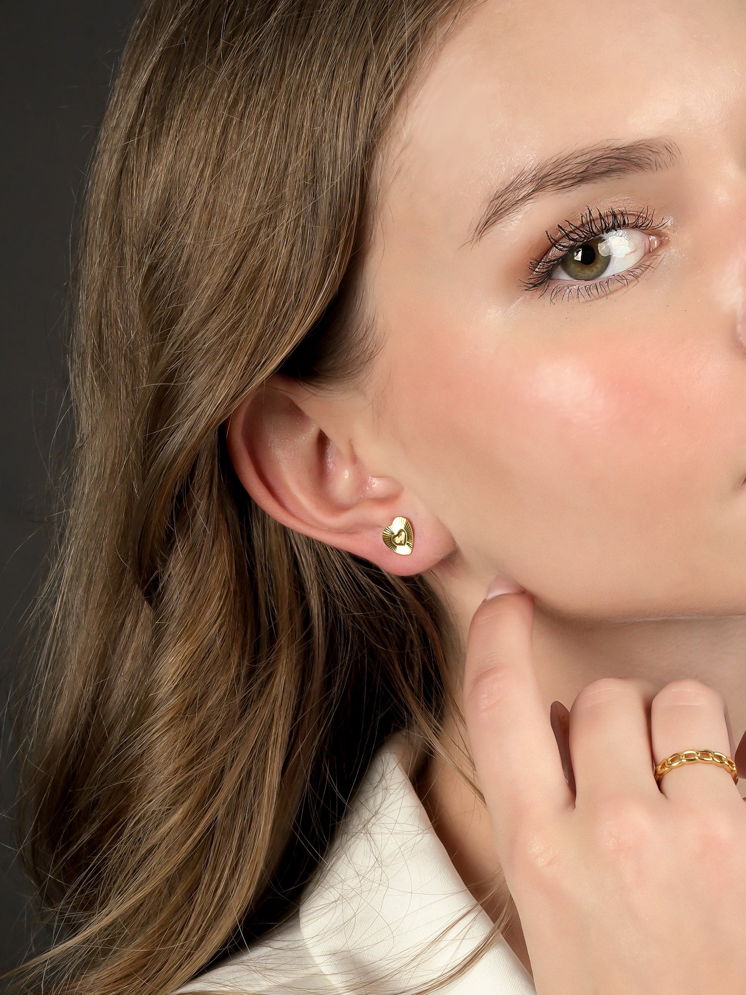 916 Gold Love Shine Earrings