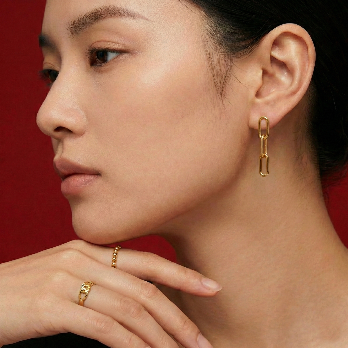 916 Gold Paperclip Dangling Earring