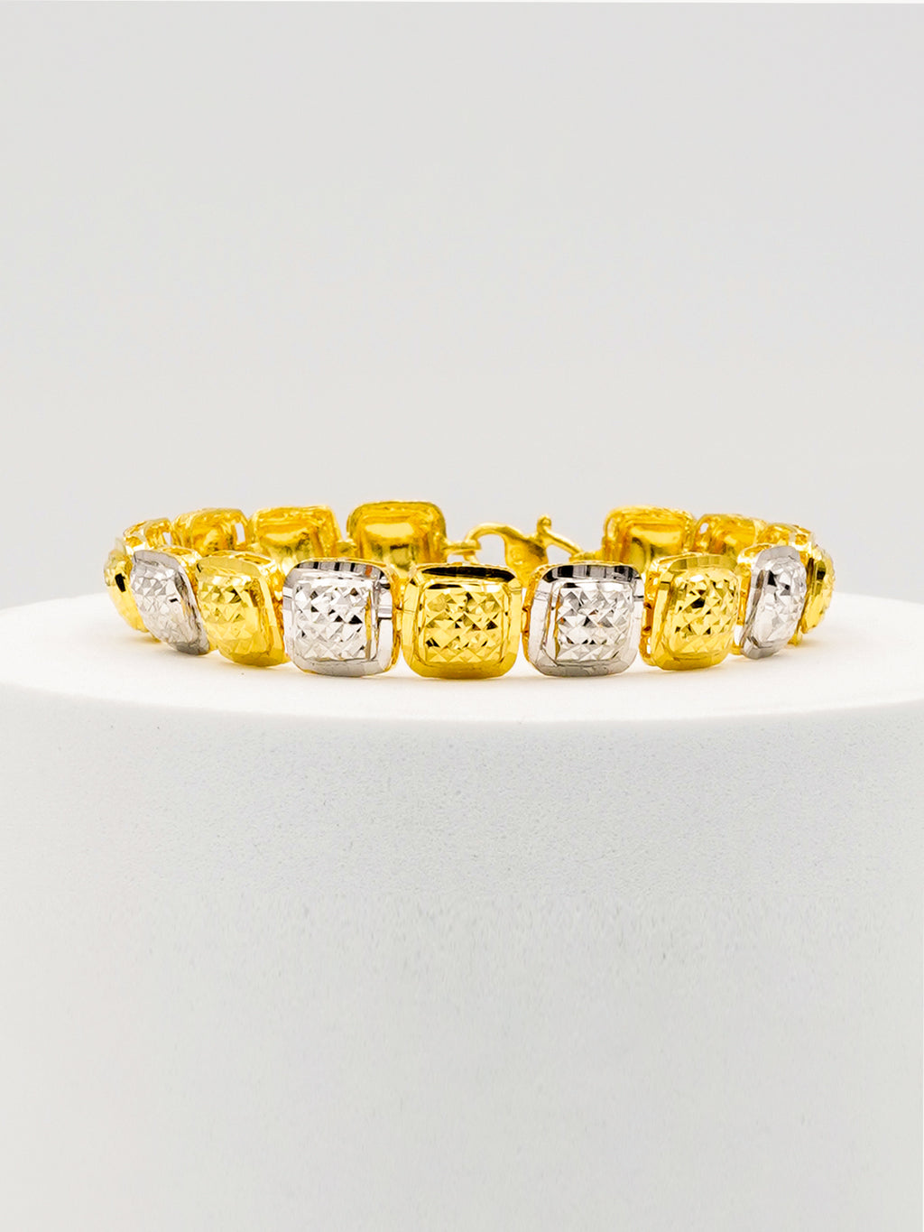 916 Gold Biskit Bracelet
