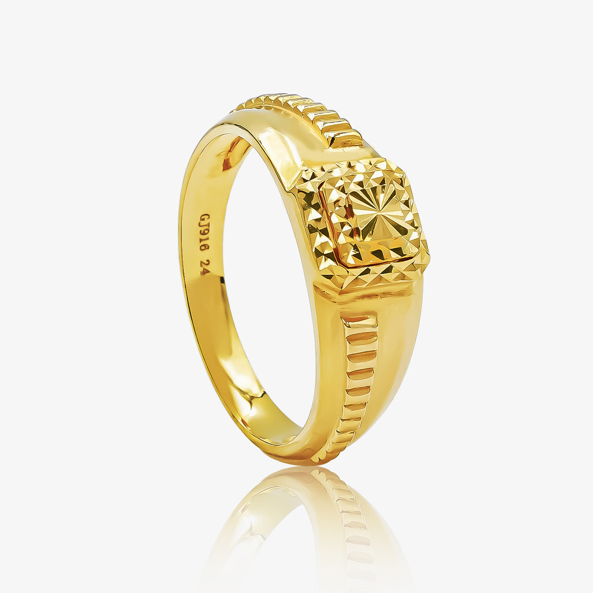 916 Gold Radiant Ring