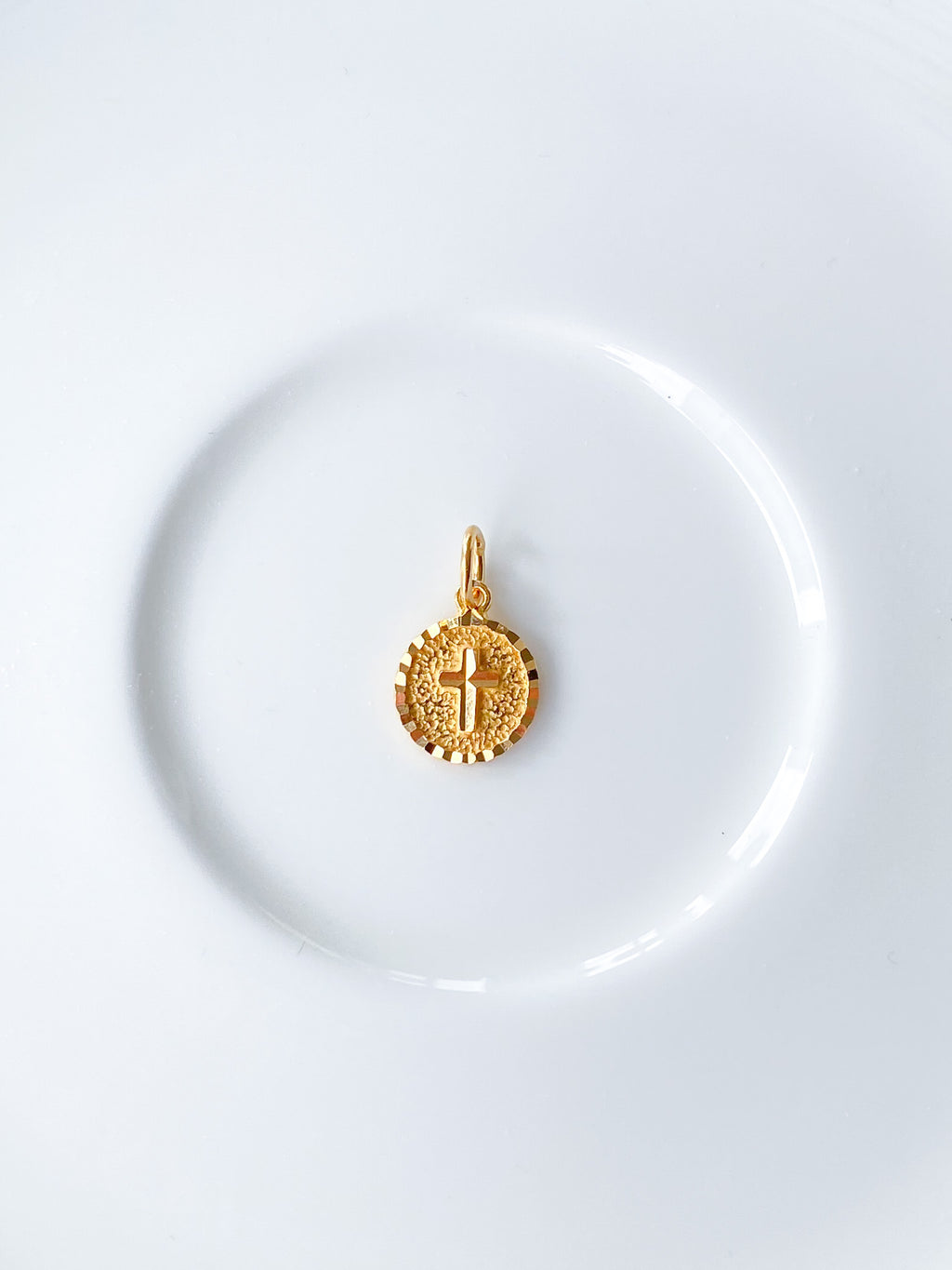 916 Gold Levayah Pendant