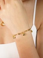 916 Gold Amour Dangling Love Bracelet